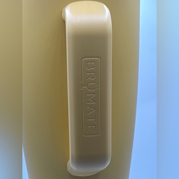 BrüMate Insulated Tumbler w/ Handle & Straw Mustard Yellow - Picture 3 of 3